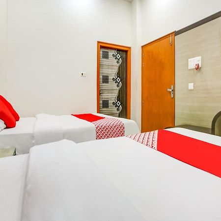 Oyo 75850 Vishwanath Guest House 바라나시 외부 사진