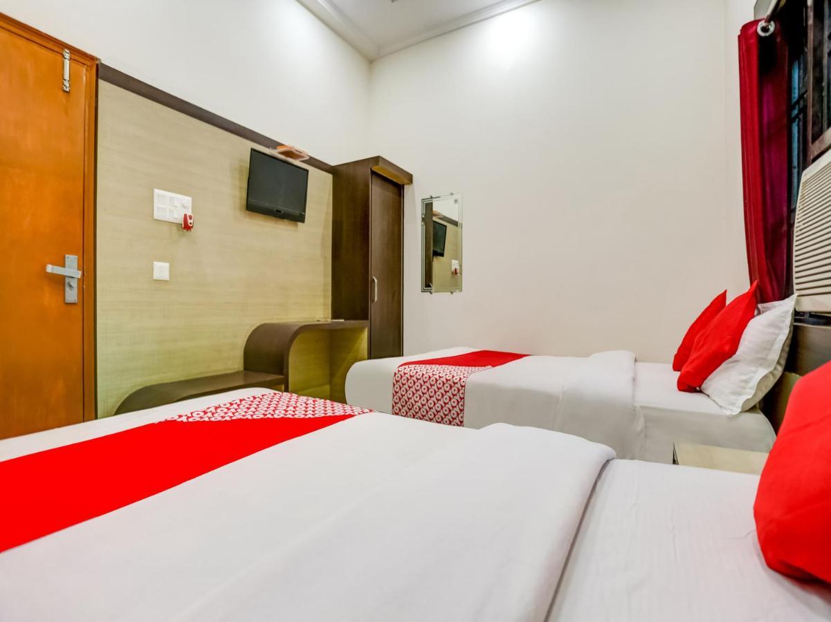 Oyo 75850 Vishwanath Guest House 바라나시 외부 사진
