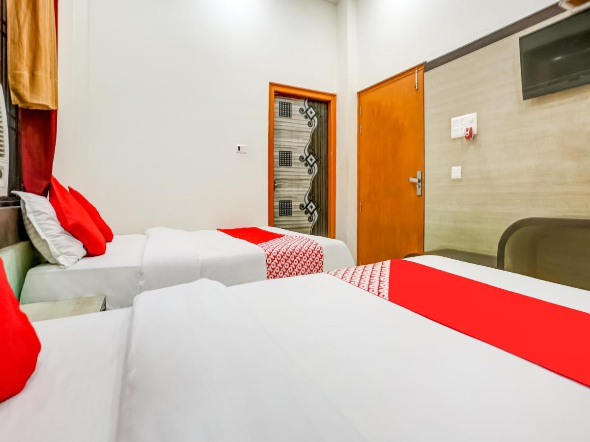 Oyo 75850 Vishwanath Guest House 바라나시 외부 사진