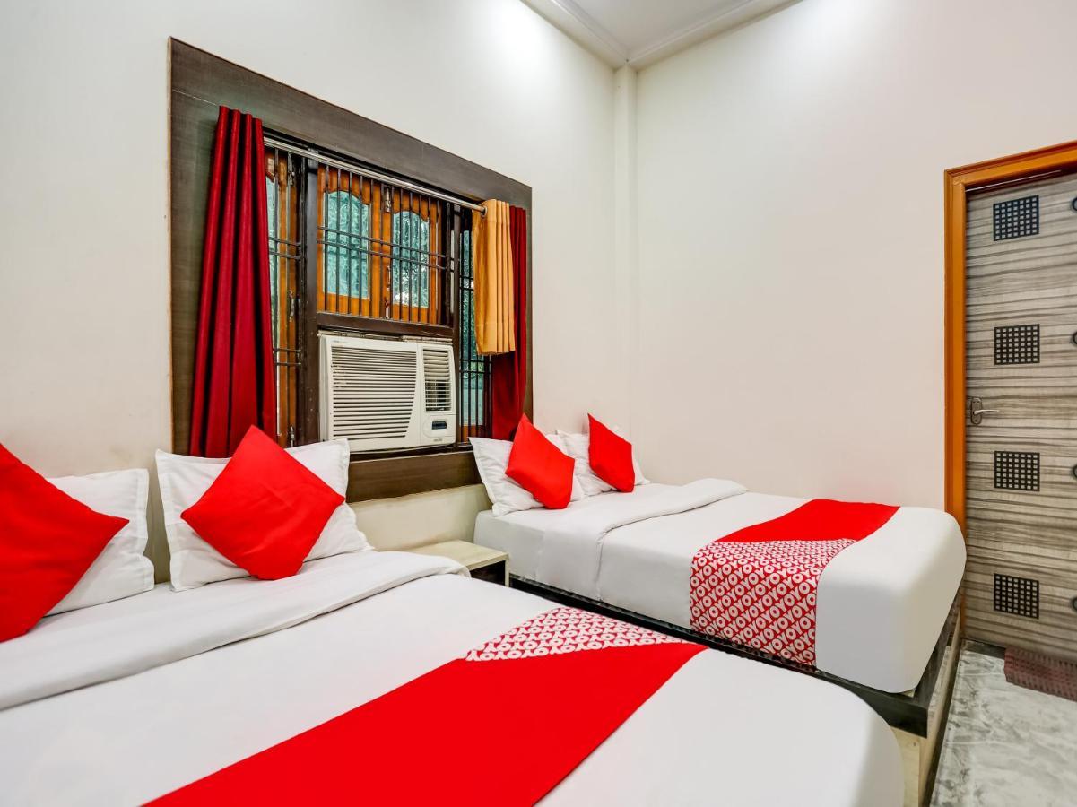 Oyo 75850 Vishwanath Guest House 바라나시 외부 사진